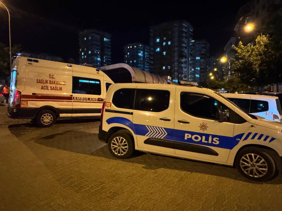 Anne pompalı tüfekle öldürüldü, oğlu yaralandı 1